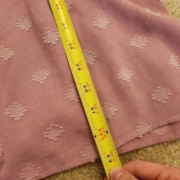 Joy Joy Pink Textured Dress NWT Size L V Neck Long Sleeve Ruffles #V507 - Picture 5 of 5